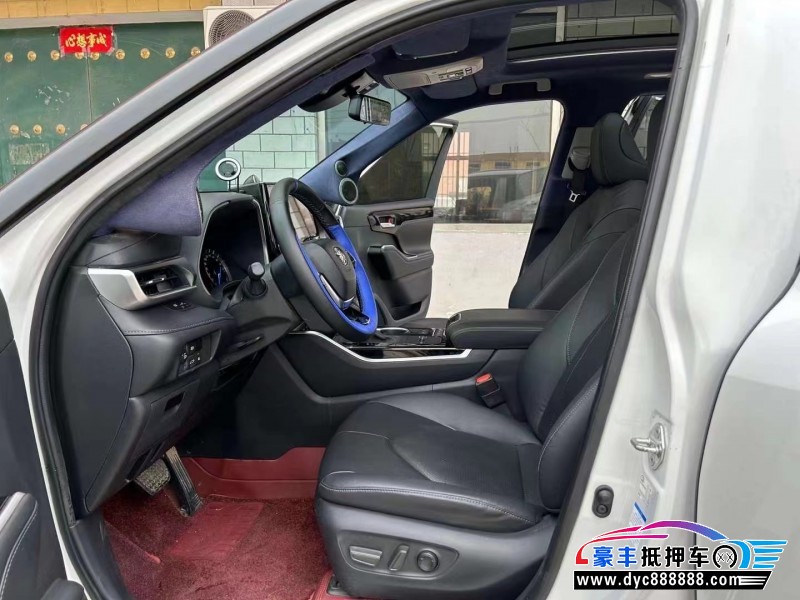 21年丰田汉兰达轿车抵押车出售