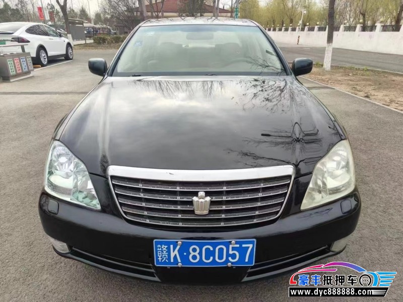 06年丰田皇冠轿车抵押车出售