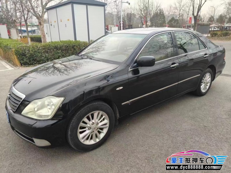 06年丰田皇冠轿车抵押车出售