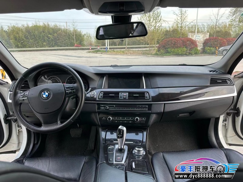 13年宝马5系轿车抵押车出售