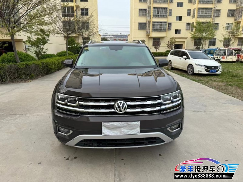 18年大众途昂轿车抵押车出售