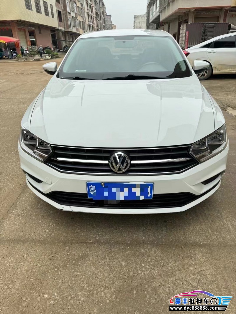 18年大众宝来轿车抵押车出售