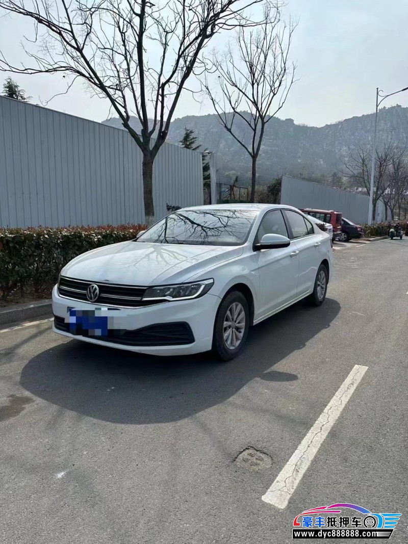 18年大众宝来轿车抵押车出售