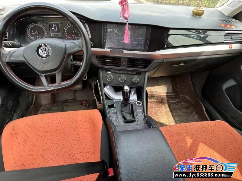 18年大众宝来轿车抵押车出售