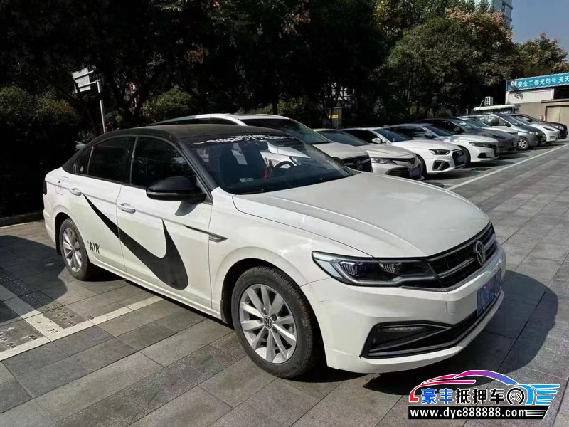 21年大众宝来轿车抵押车出售