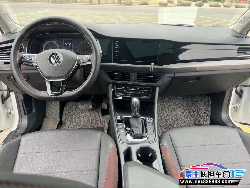 21年大众宝来轿车抵押车出售