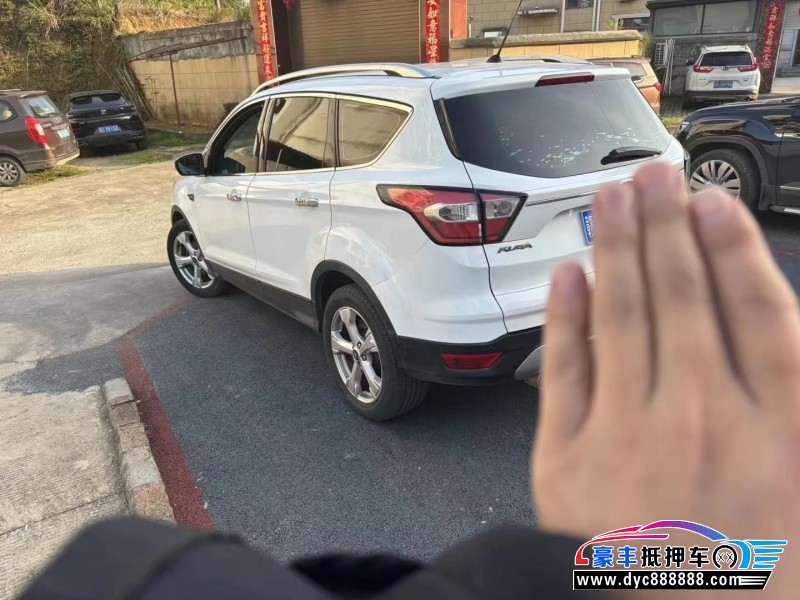 17年福特翼虎轿车抵押车出售