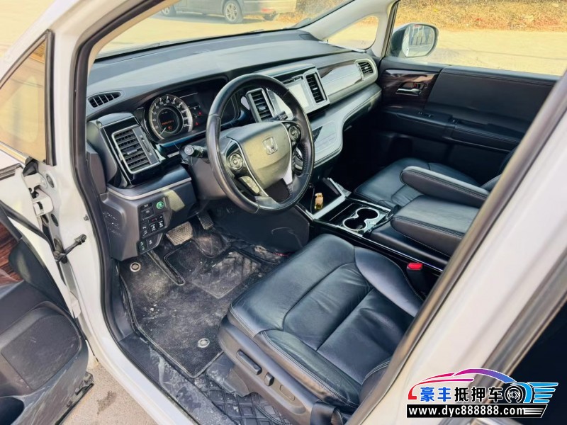 16年本田艾力绅MPV抵押车出售