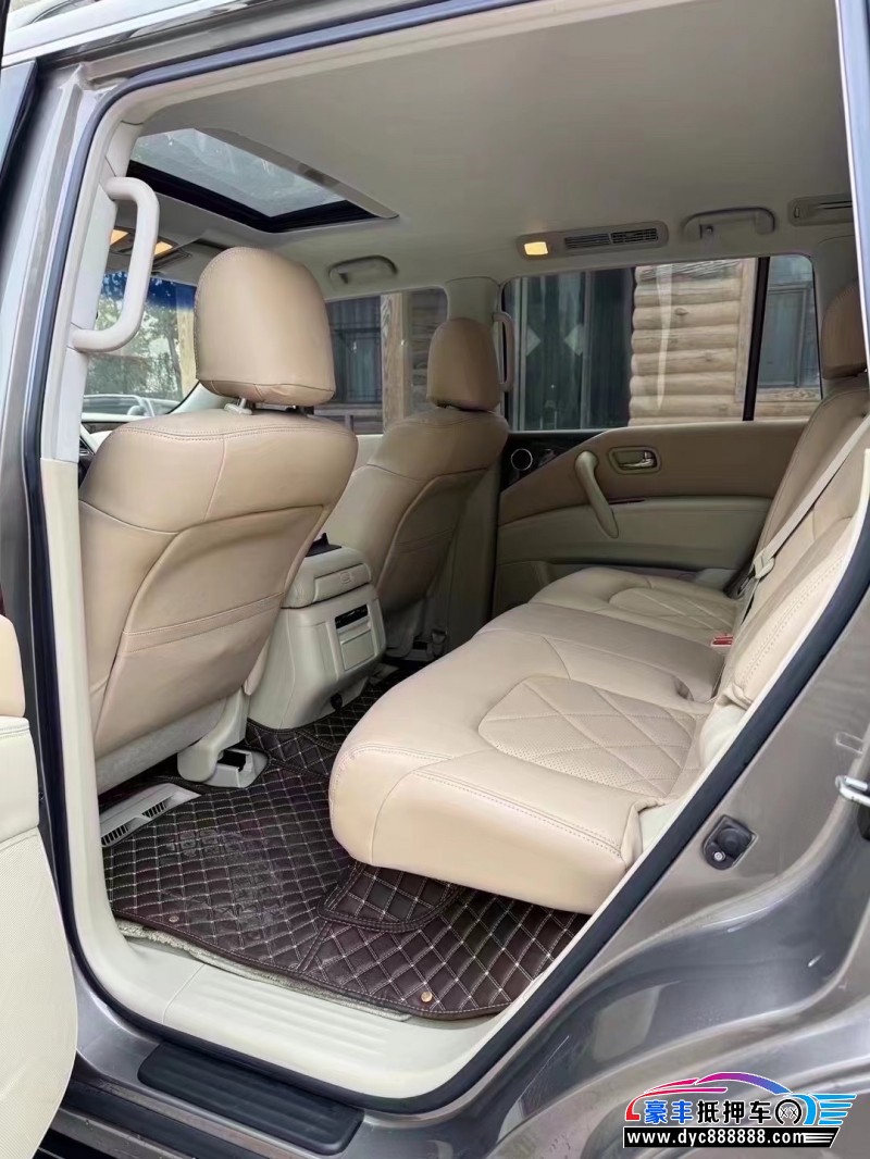 18年日产途乐轿车抵押车出售