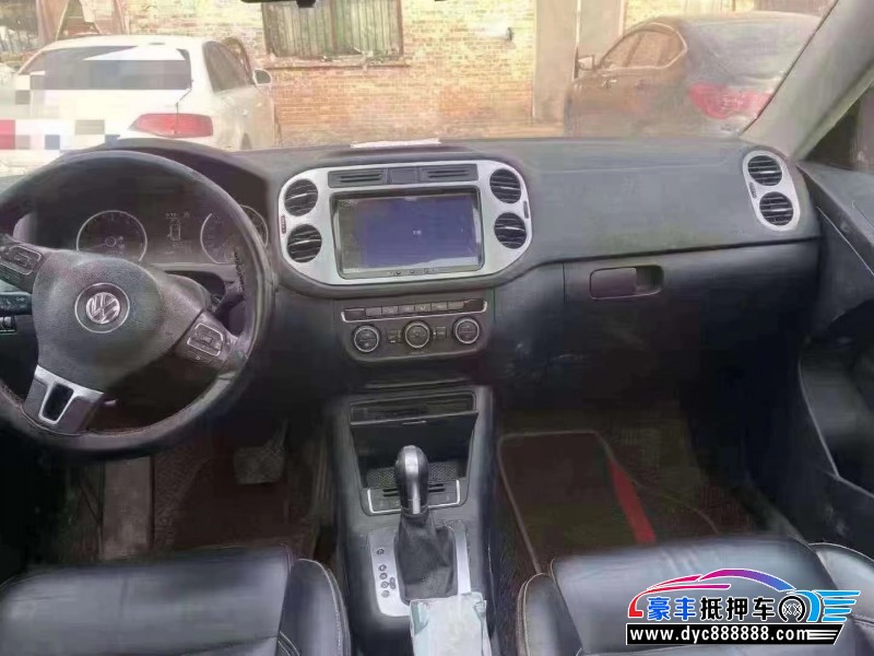 17年大众途观轿车抵押车出售