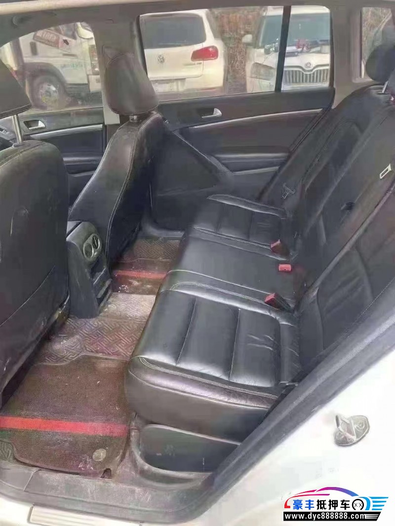 17年大众途观轿车抵押车出售