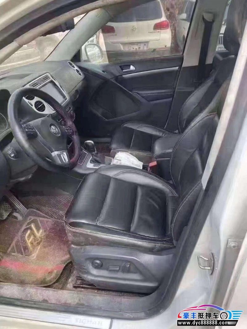 17年大众途观轿车抵押车出售