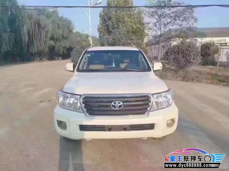 16年丰田兰德酷路泽（陆巡）轿车抵押车出售