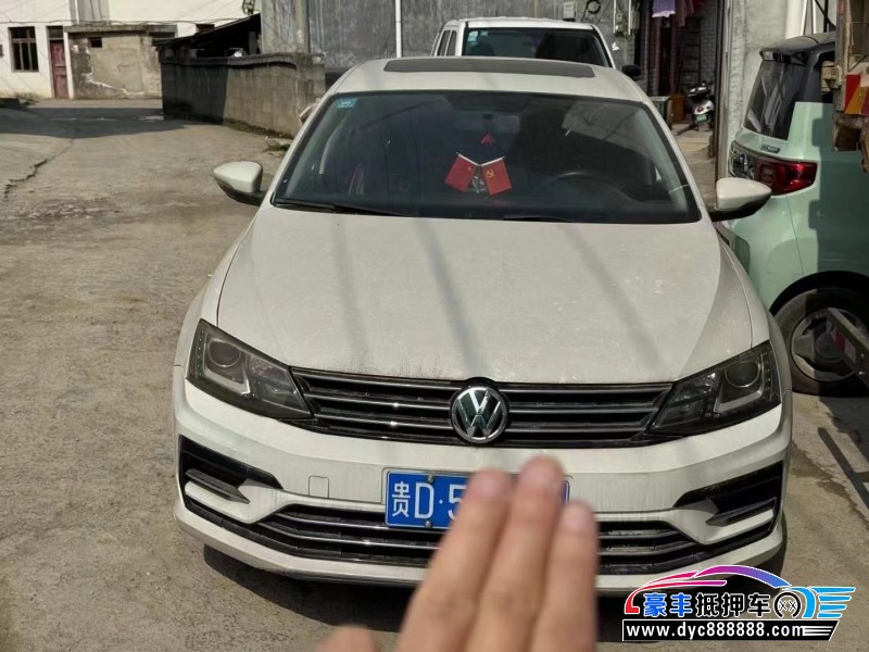 18年大众速腾轿车抵押车出售