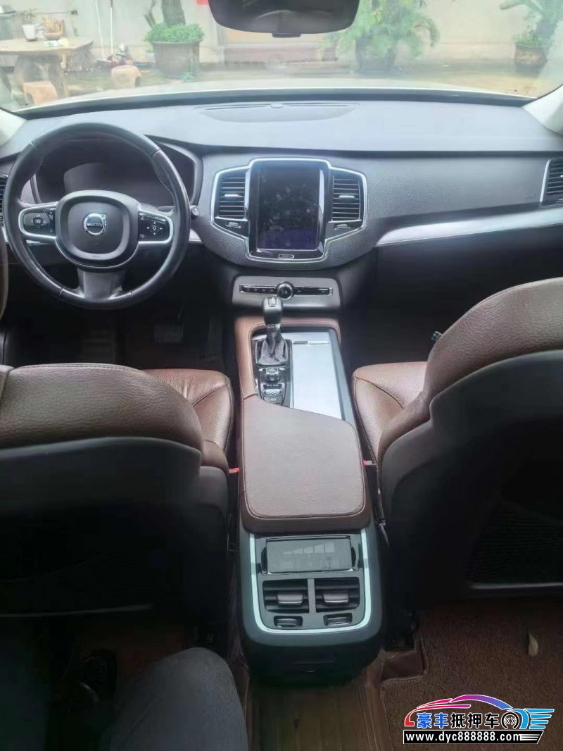 18年沃尔沃XC90轿车抵押车出售