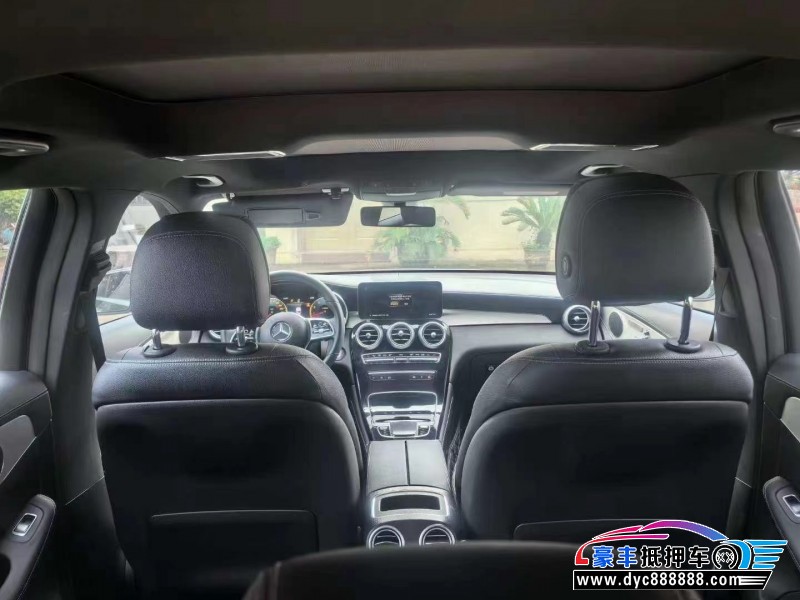 22年奔驰GLC轿车抵押车出售