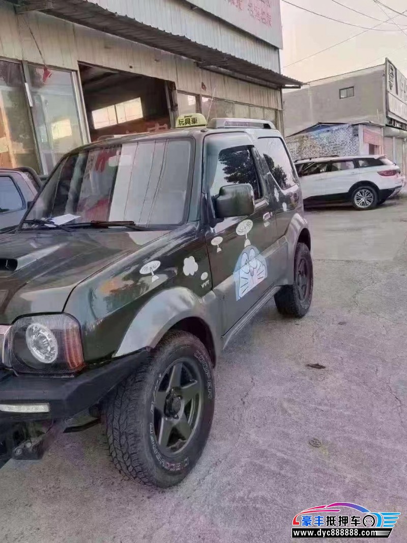 18年铃木吉姆尼轿车抵押车出售