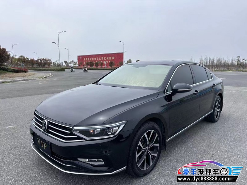 21年大众迈腾轿车抵押车出售