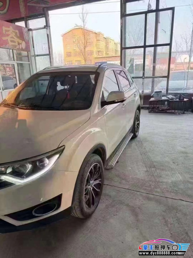 18年一汽森雅R7轿车抵押车出售