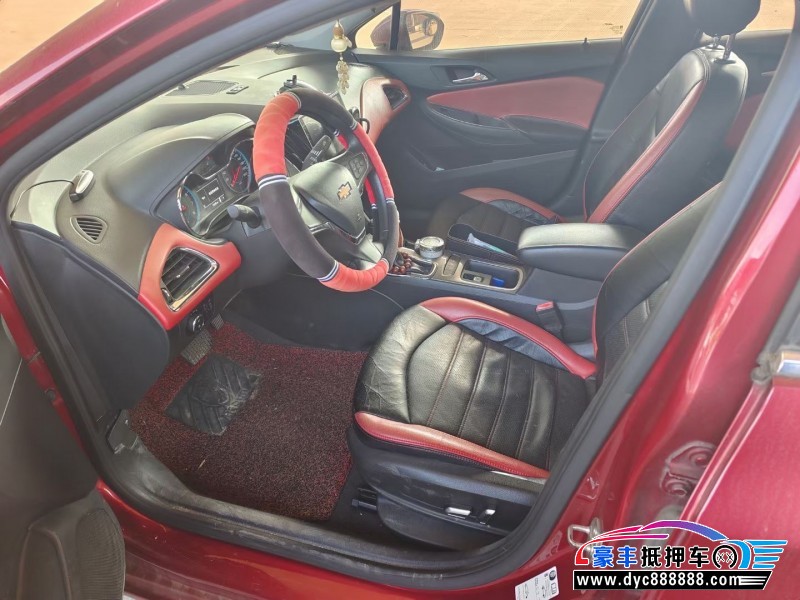 17年雪佛兰科鲁兹轿车抵押车出售