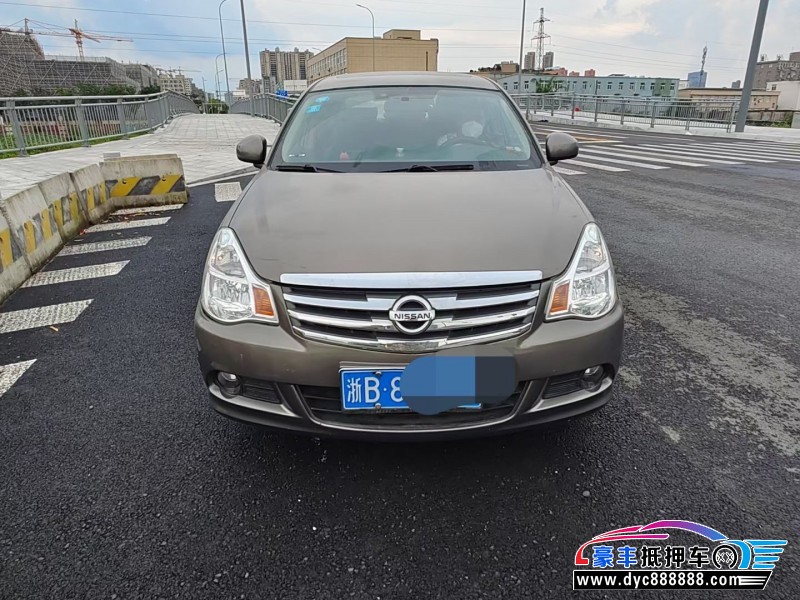 19年日产轩逸轿车抵押车出售