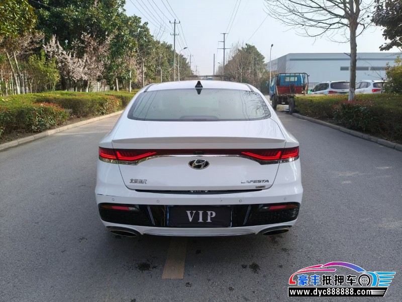 21年现代菲斯塔轿车抵押车出售