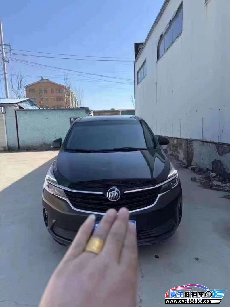 22年别克GL8轿车抵押车出售