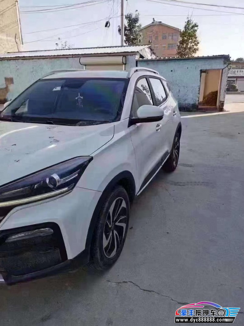 20年凯翼炫界轿车抵押车出售