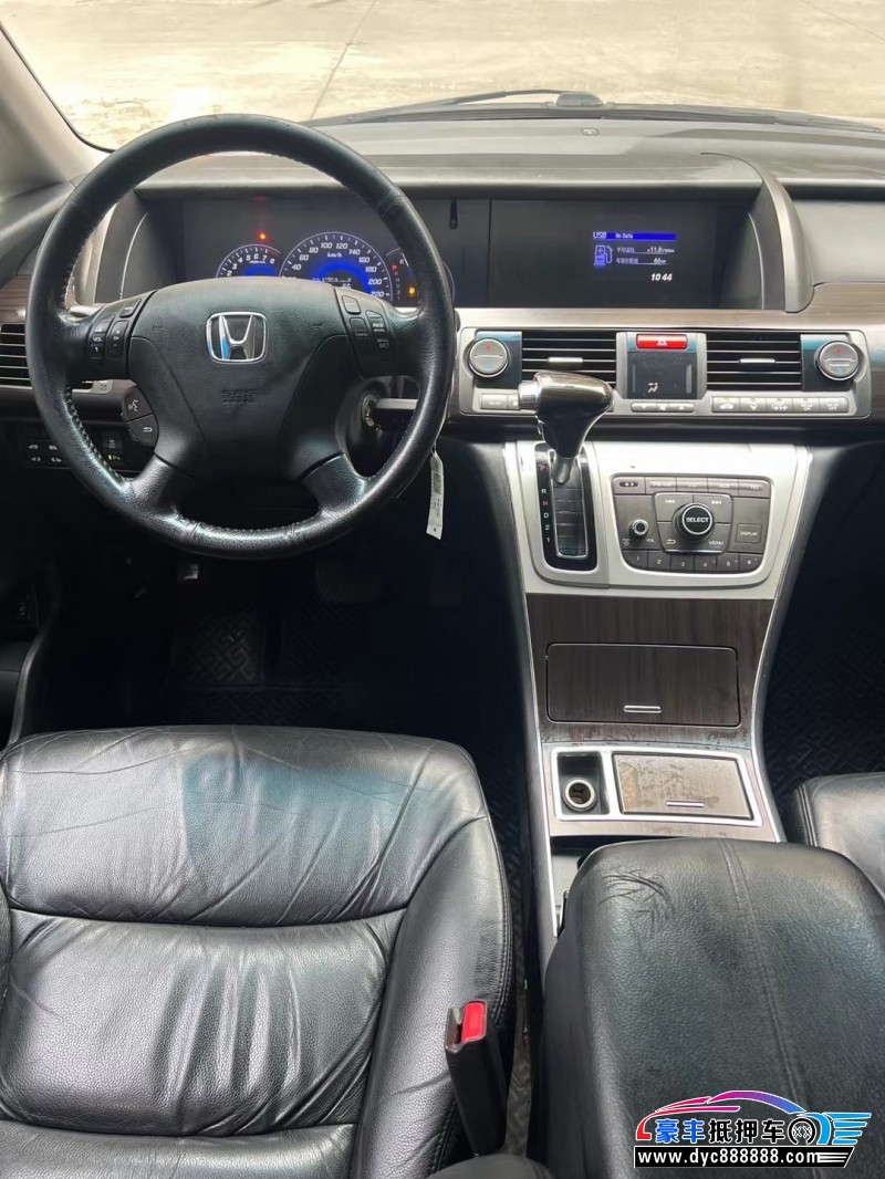 15年本田艾力绅轿车抵押车出售