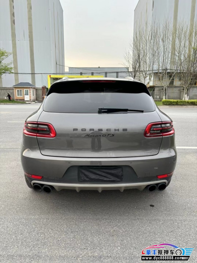 16年保时捷Macan迈凯SUV抵押车出售