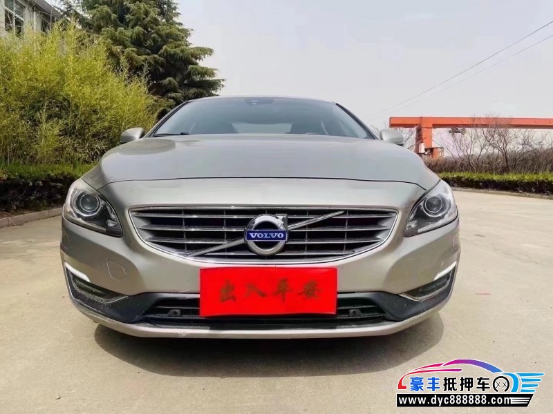 14年沃尔沃S60轿车抵押车出售