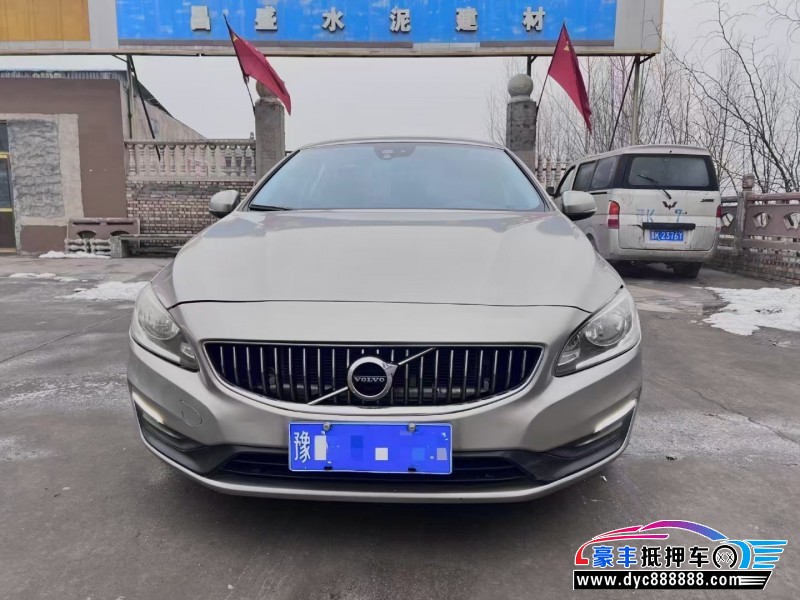 14年沃尔沃S60轿车抵押车出售