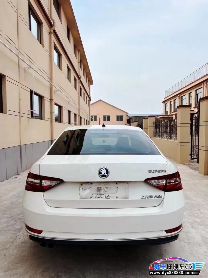 18年斯柯达速派轿车抵押车出售