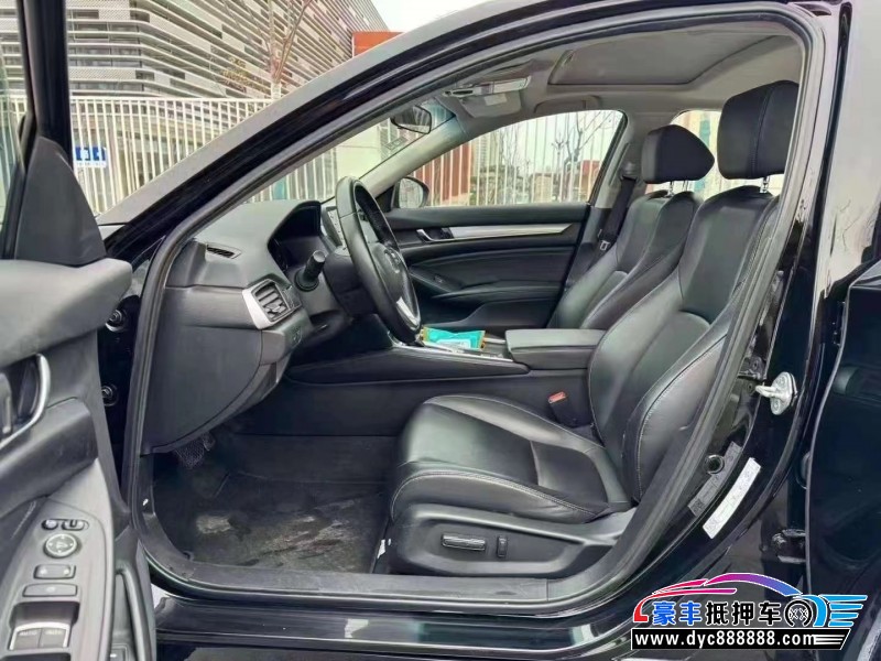 20年本田雅阁轿车抵押车出售