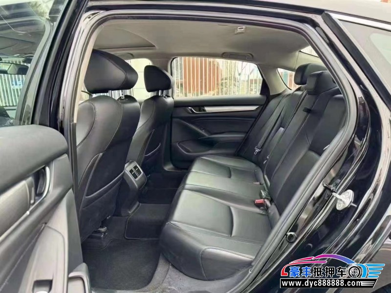 20年本田雅阁轿车抵押车出售