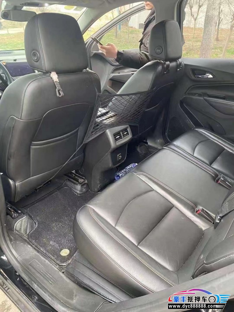 20年雪佛兰探界者轿车抵押车出售