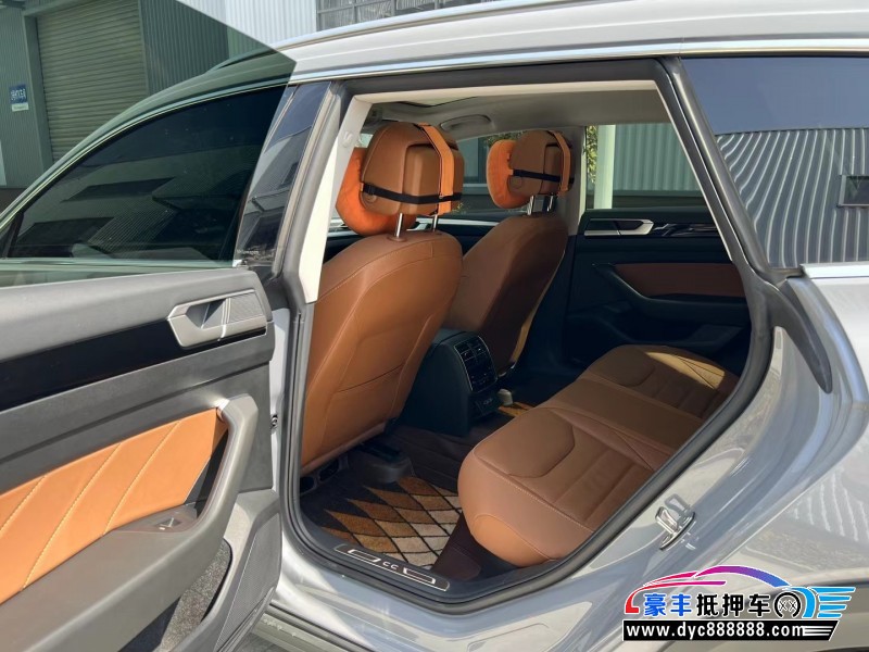 22年大众CC轿车抵押车出售