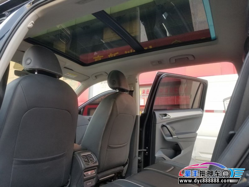 17年大众途观L轿车抵押车出售