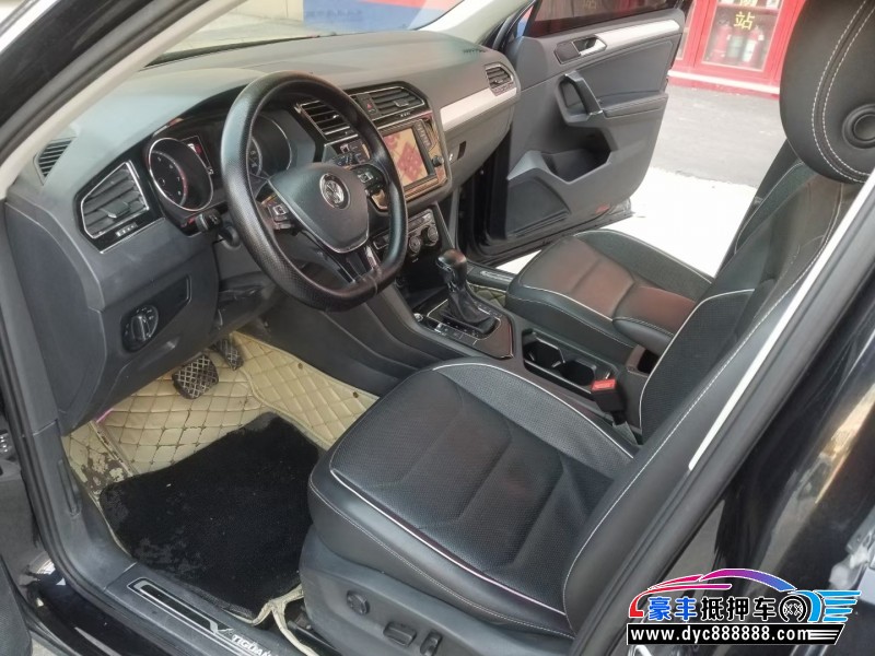 17年大众途观L轿车抵押车出售