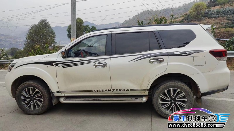 21年日产途达SUV抵押车出售