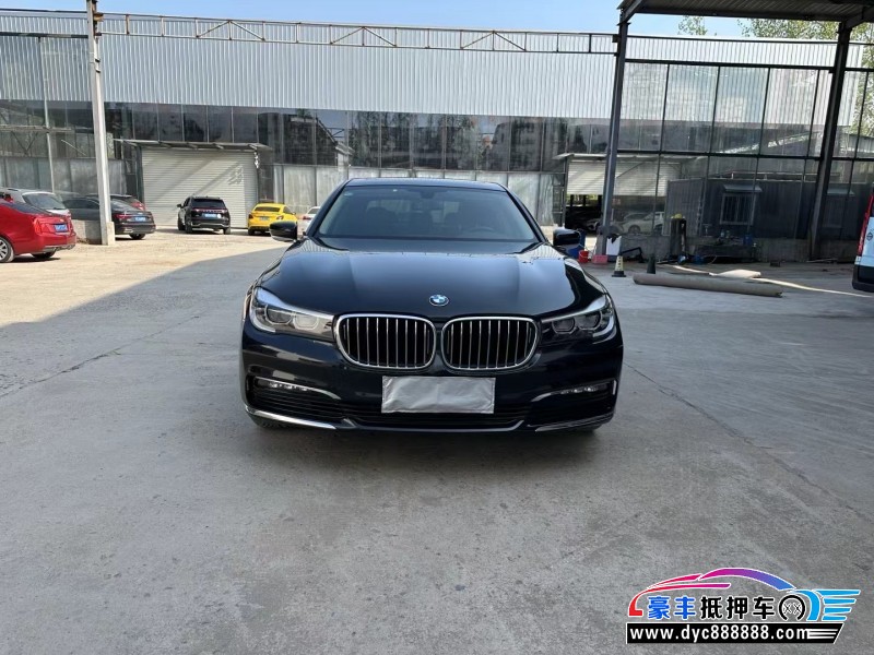 17年宝马7系轿车抵押车出售