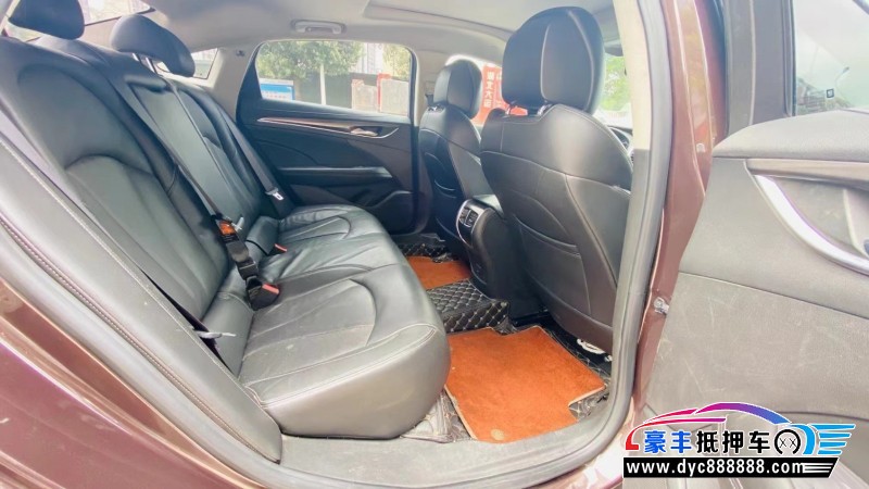 18年别克君越轿车抵押车出售