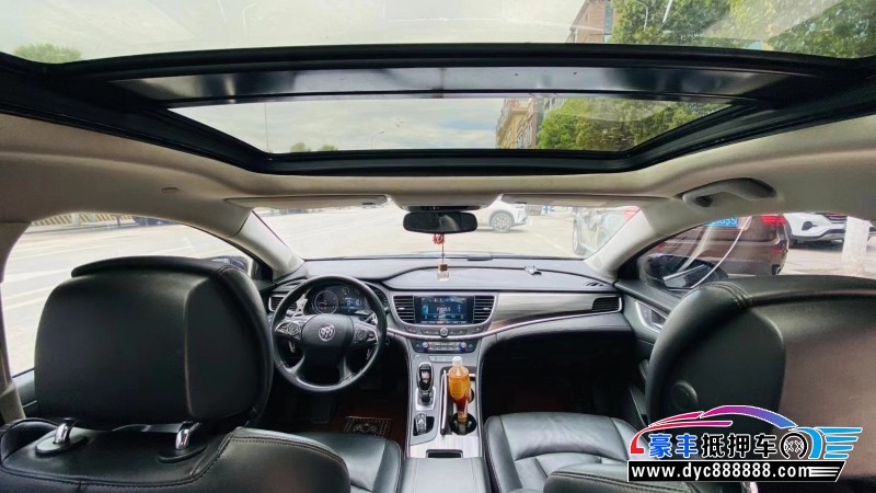 18年别克君越轿车抵押车出售