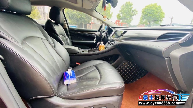 18年别克君越轿车抵押车出售