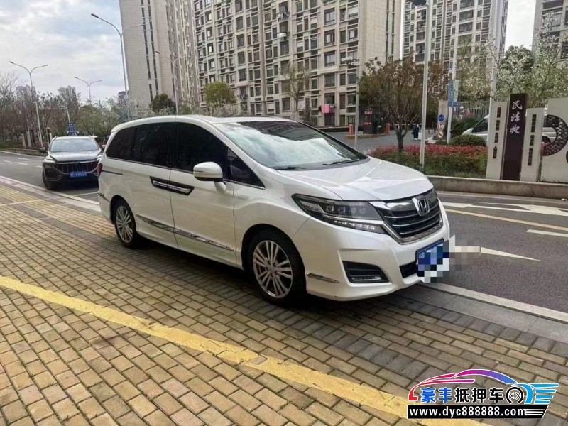 18年本田艾力绅轿车抵押车出售