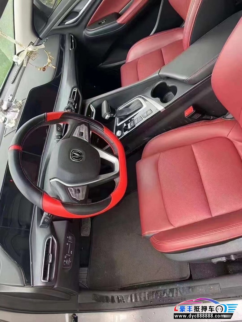 21年长安逸动轿车抵押车出售