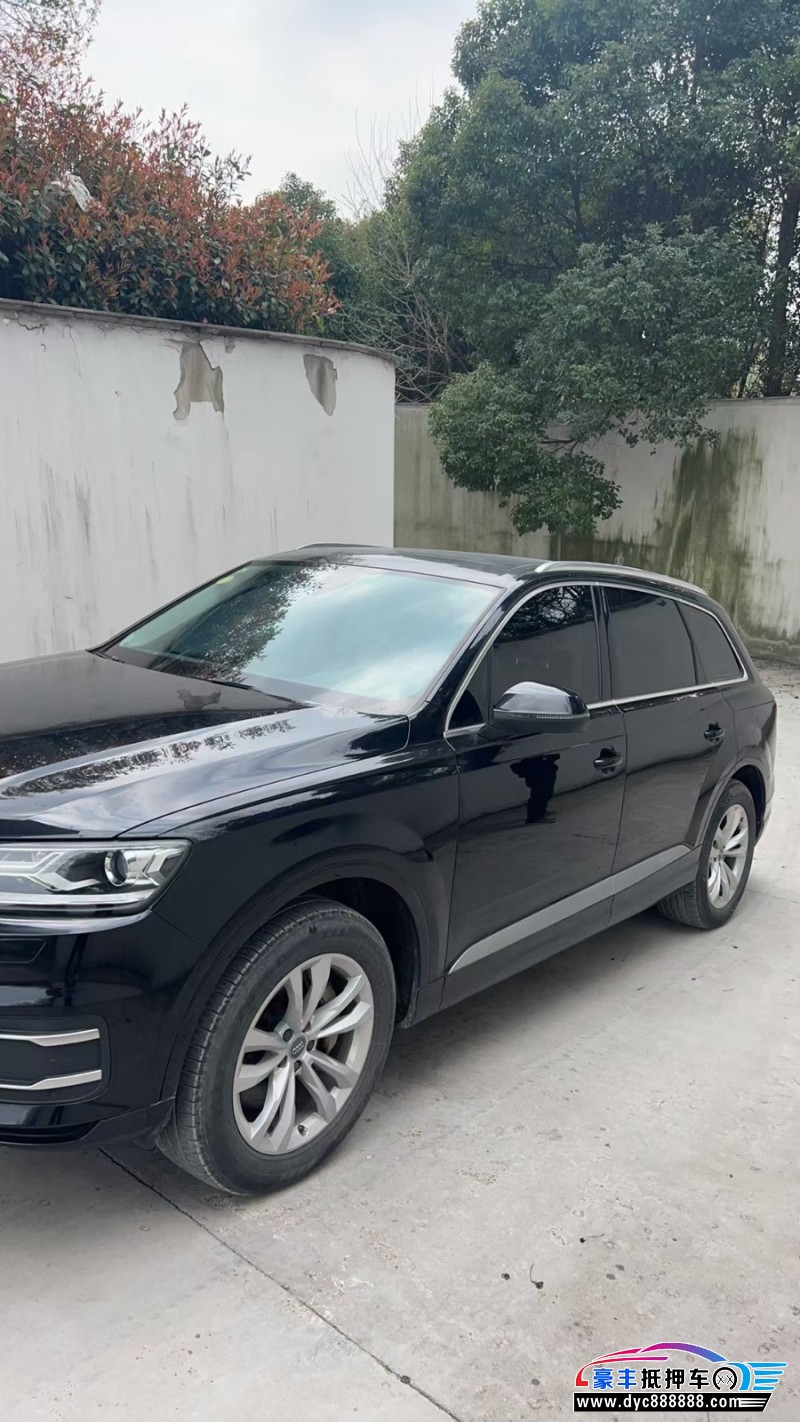 17年奥迪Q7SUV抵押车出售