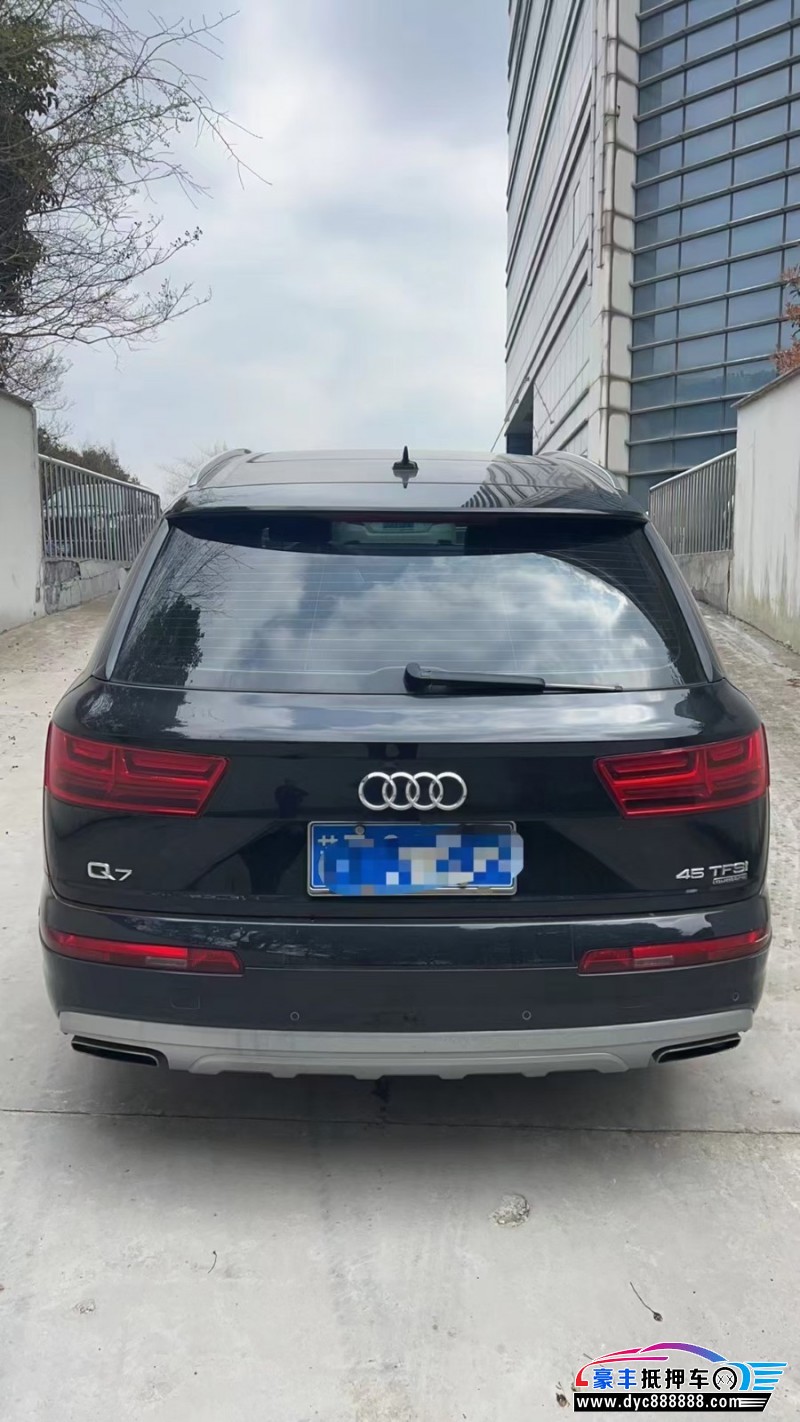 17年奥迪Q7SUV抵押车出售