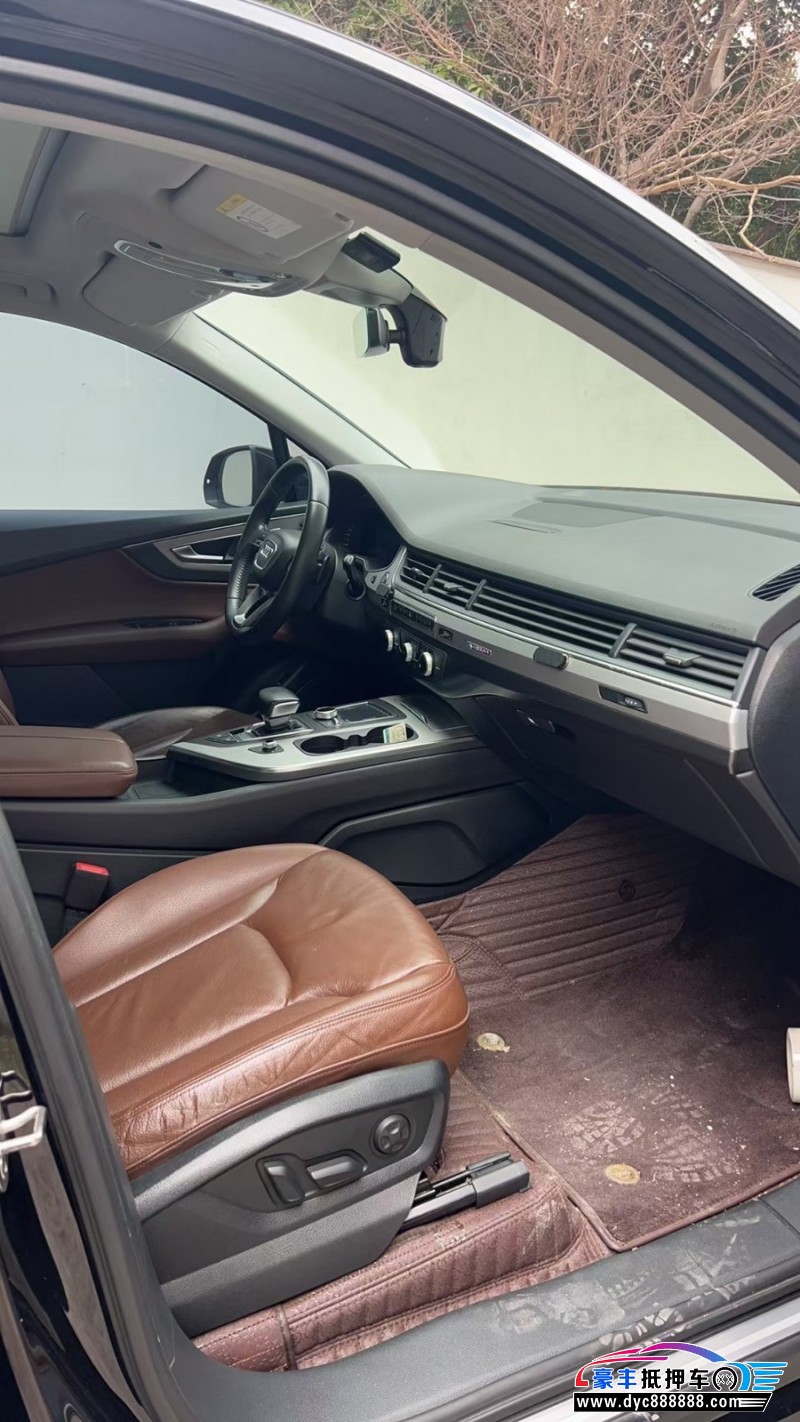 17年奥迪Q7SUV抵押车出售