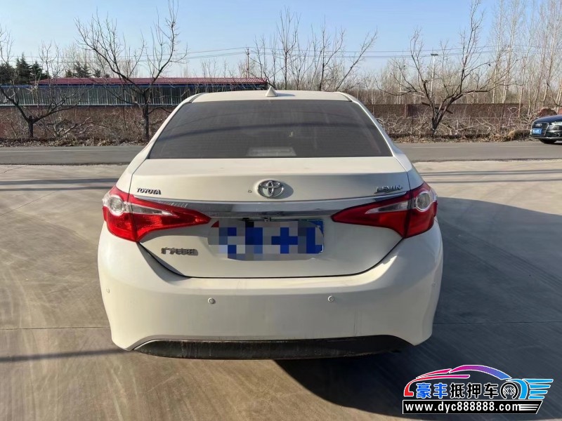 16年丰田雷凌轿车抵押车出售